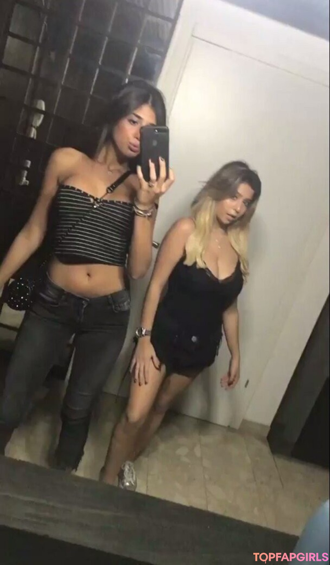 Foto desnuda filtrada de OnlyFans de Coral Sharon #1235