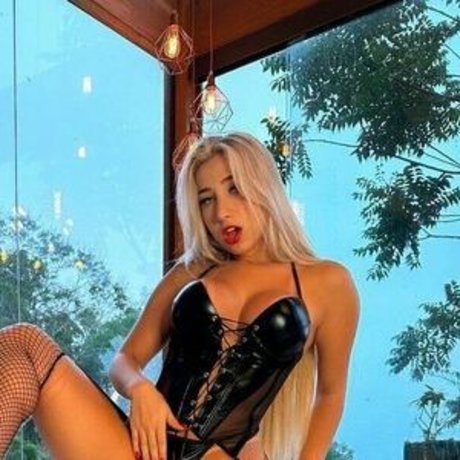 Isadora Vale