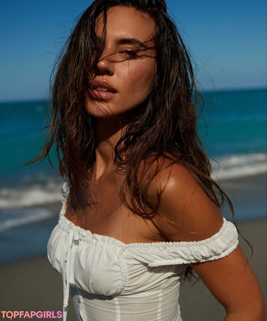 Foto desnuda filtrada de OnlyFans de Brit Manuela #1391