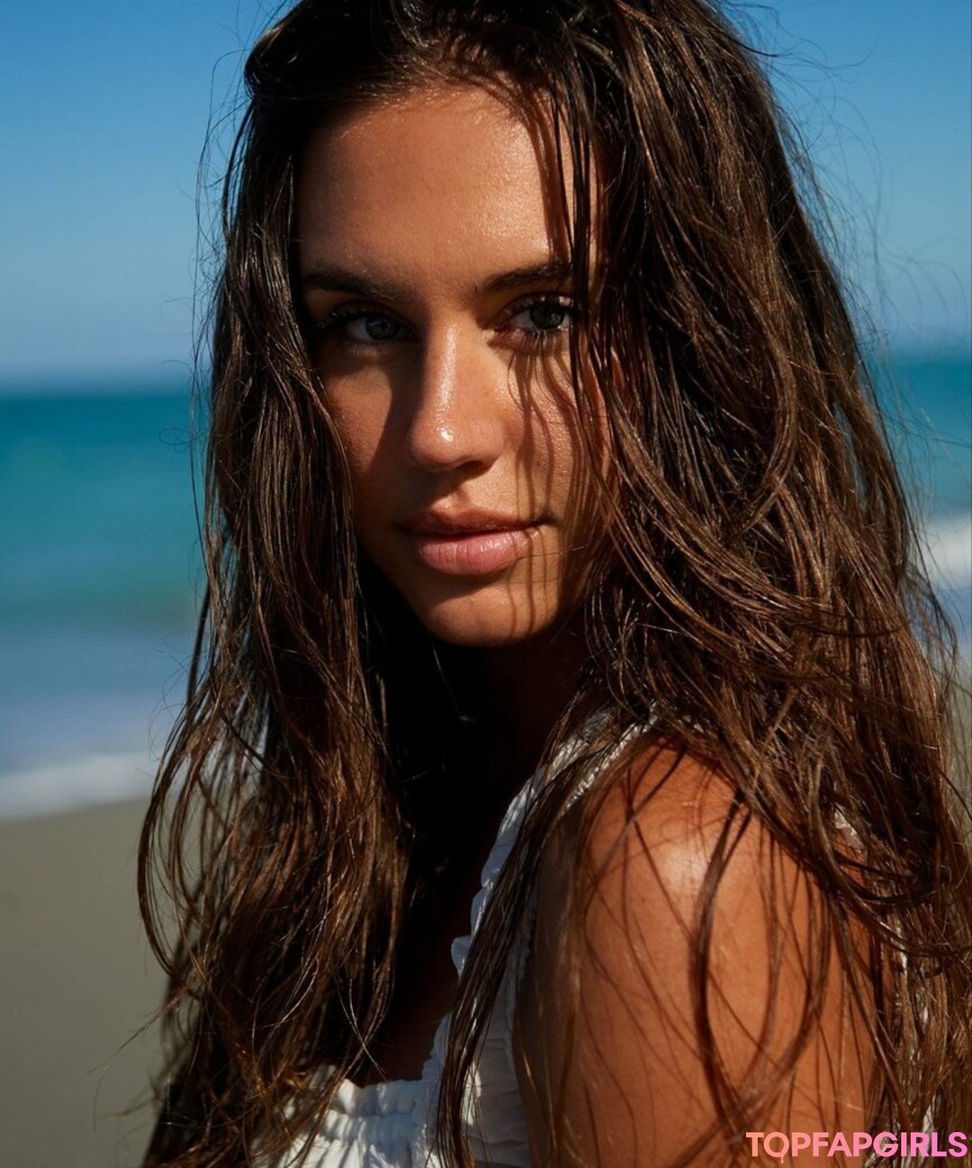 Foto desnuda filtrada de OnlyFans de Brit Manuela #1392