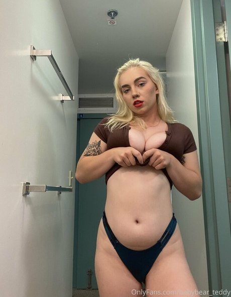 Foto desnuda filtrada de OnlyFans de Babybearteddy