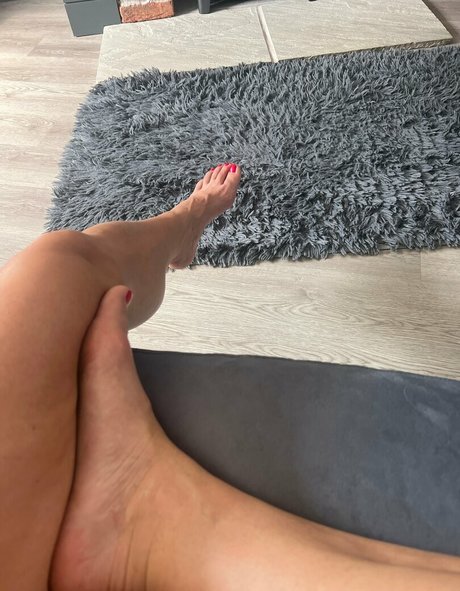 Cheekysoles333