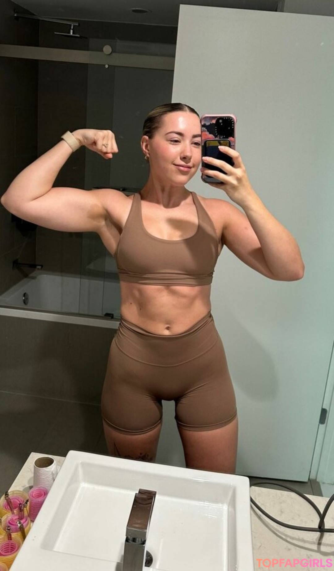 Foto desnuda filtrada de OnlyFans de Pineapplebrat #1451