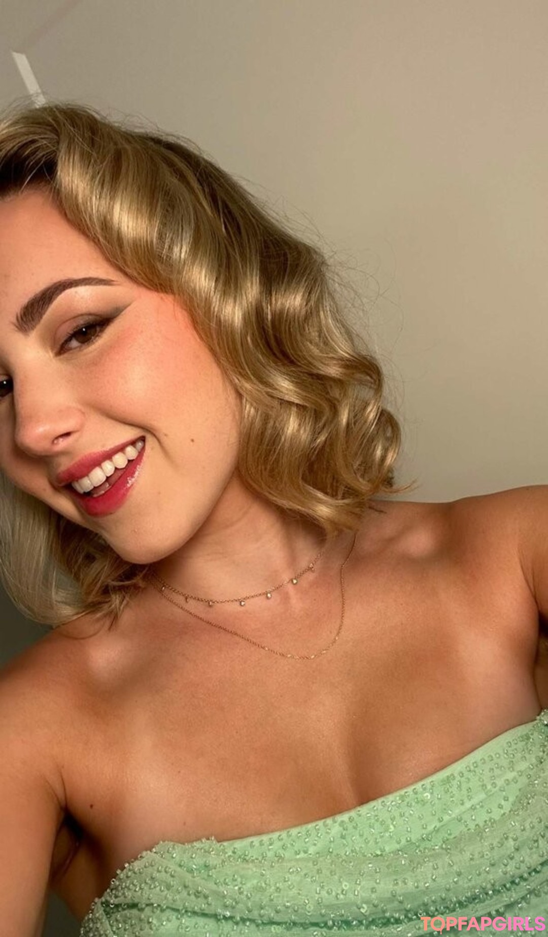 Foto desnuda filtrada de OnlyFans de Pineapplebrat #1540