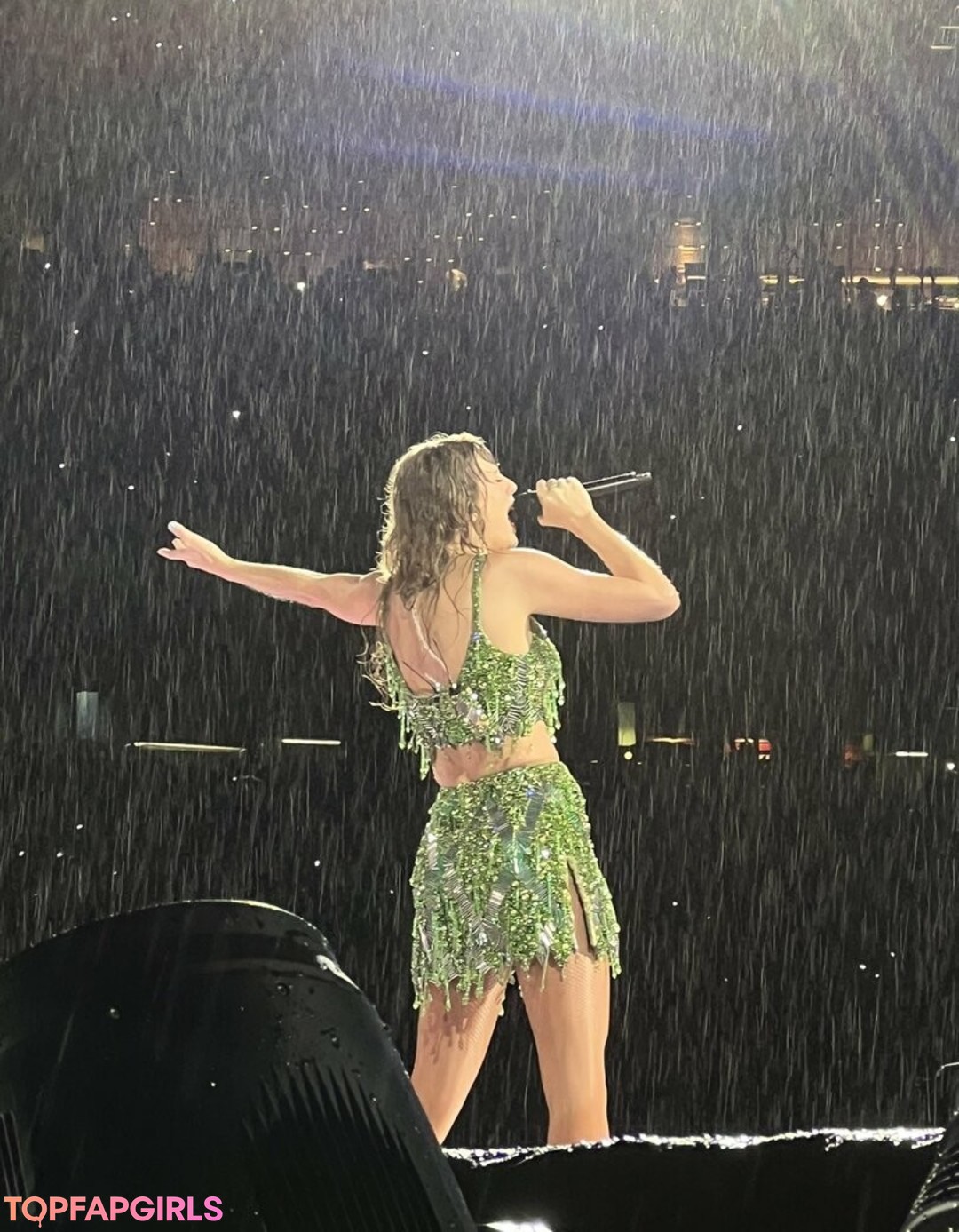 Foto desnuda filtrada de OnlyFans de Taylor Swift #1529