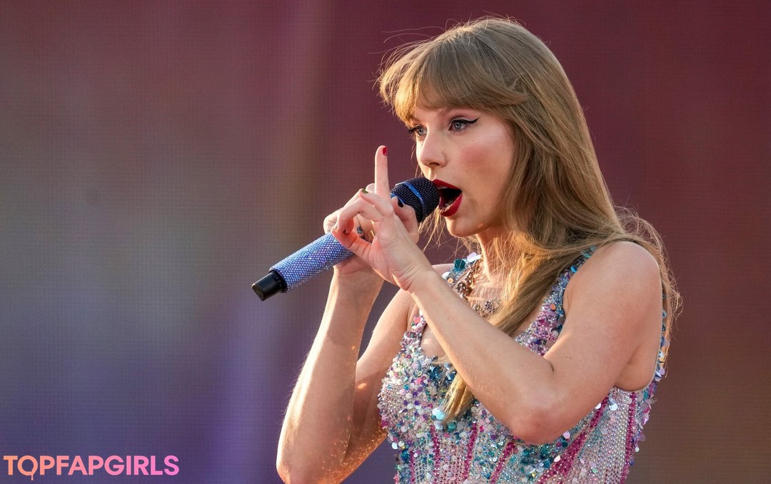 Foto desnuda filtrada de OnlyFans de Taylor Swift #1859
