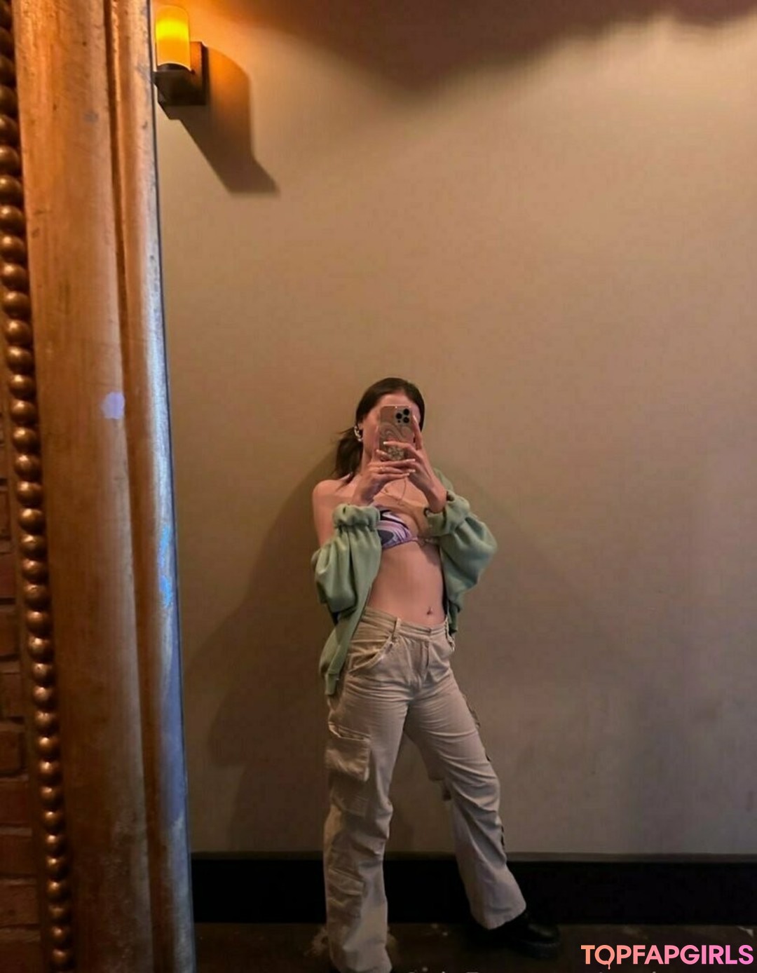 Foto desnuda filtrada de OnlyFans de Senioryear #1019