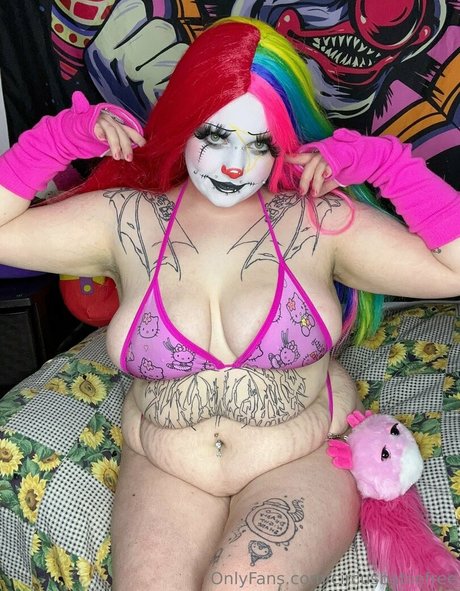 Foto desnuda filtrada de OnlyFans de Circusbabiefree