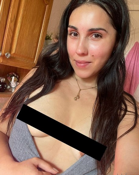 Alliehbfree