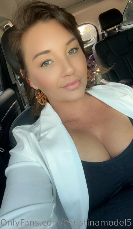 Christinamodel515