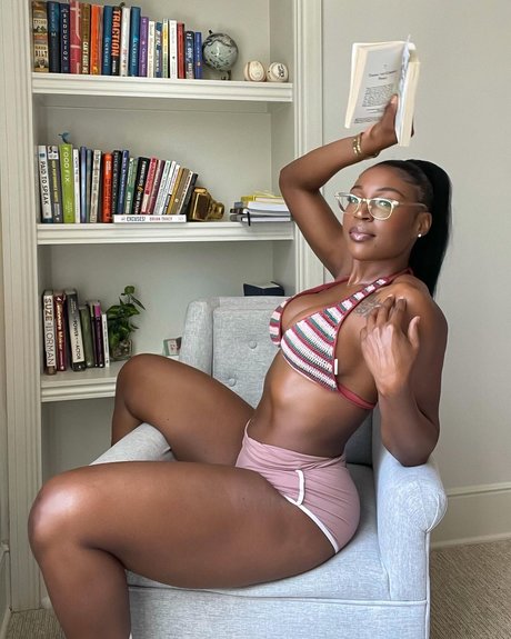 Foto desnuda filtrada de OnlyFans de Morgan Dawson