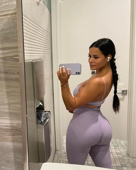 Katya Elise Henry