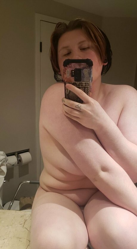 Foto desnuda filtrada de OnlyFans de Ftmincubus2