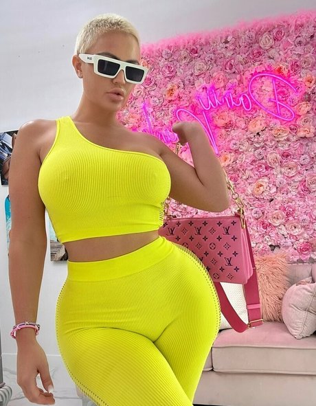 Foto desnuda filtrada de OnlyFans de Daniibanksvip