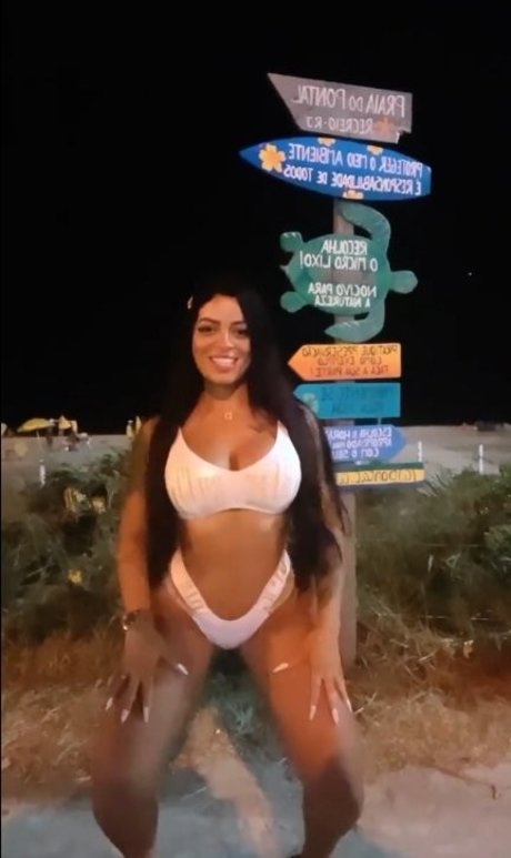 Stephanie Silveira