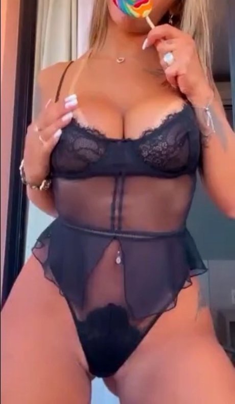 Stephanie Silveira