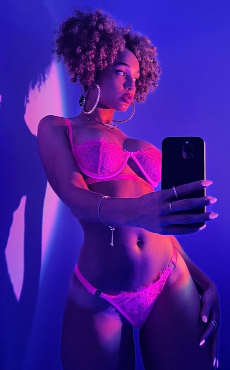 Tazsangelsuncensored