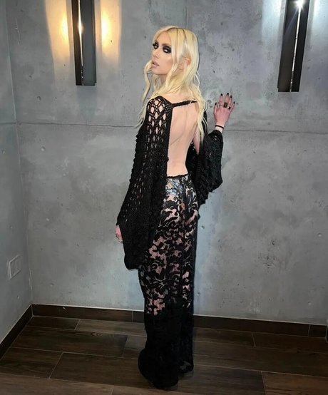 Taylor Momsen