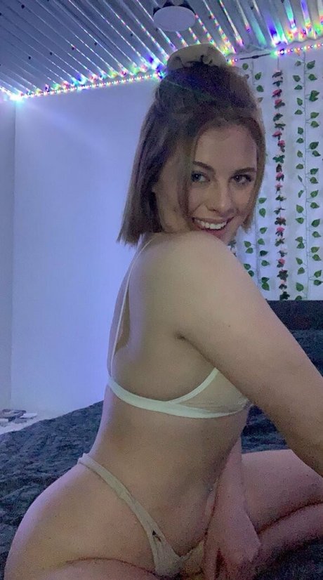 Foto desnuda filtrada de OnlyFans de Brialora
