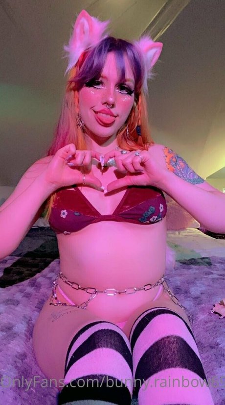 Bunnyrainbow69
