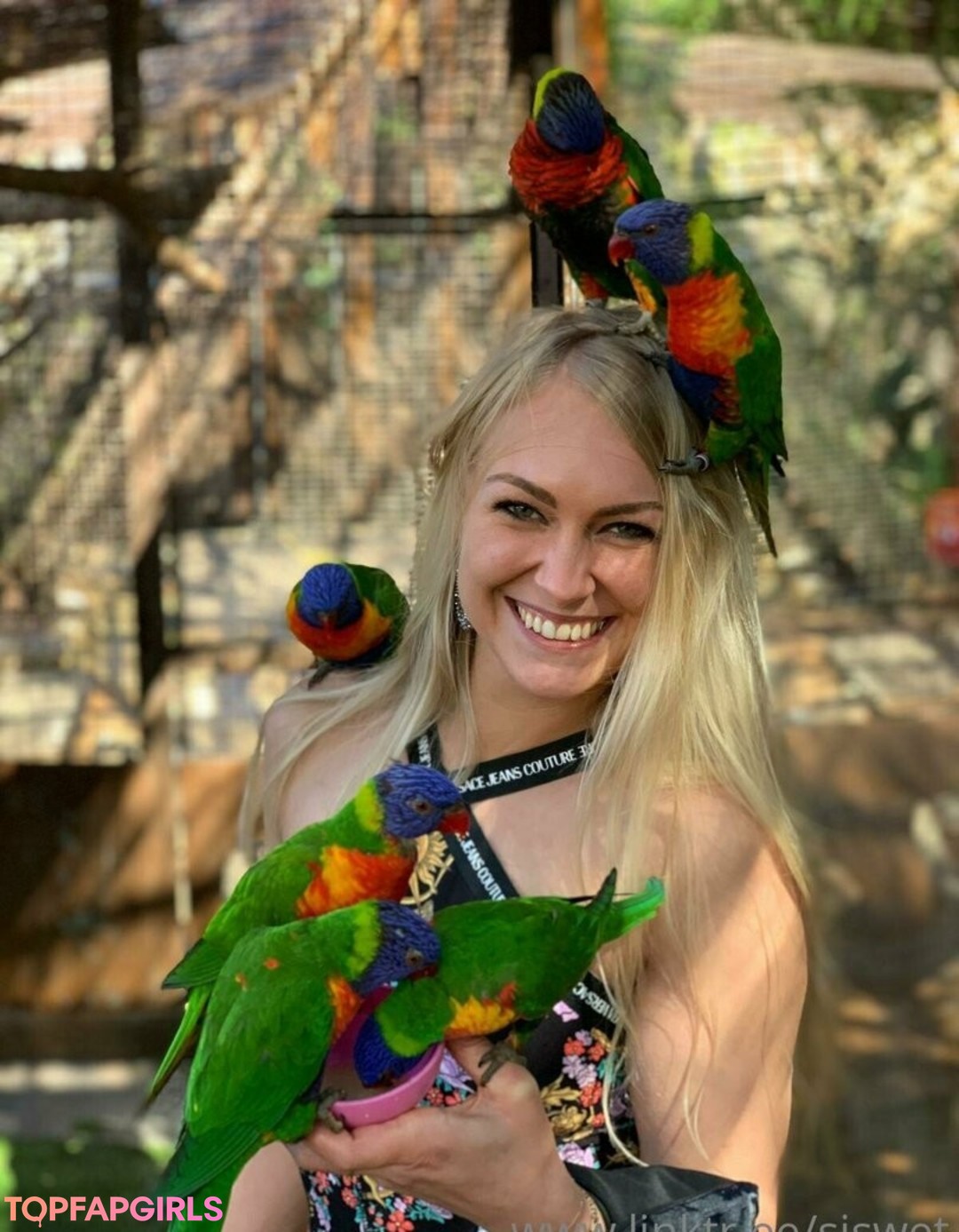 Foto desnuda filtrada de OnlyFans de Siswet19 #1050