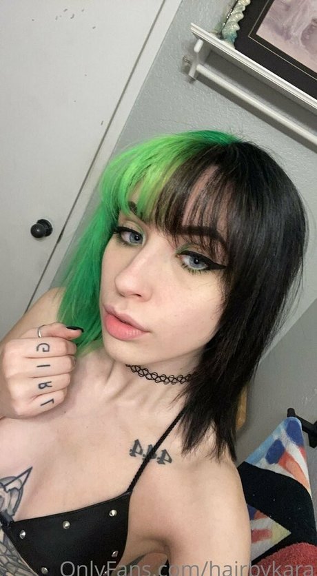 Foto desnuda filtrada de OnlyFans de Hairbyharleyy
