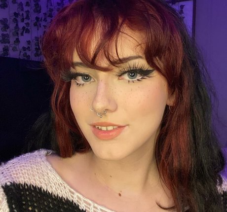 Foto desnuda filtrada de OnlyFans de Serendipitoussav