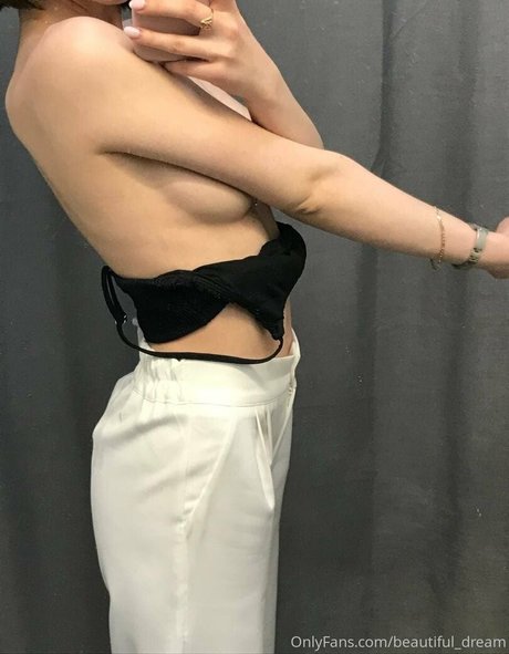 Foto desnuda filtrada de OnlyFans de Veryniceice