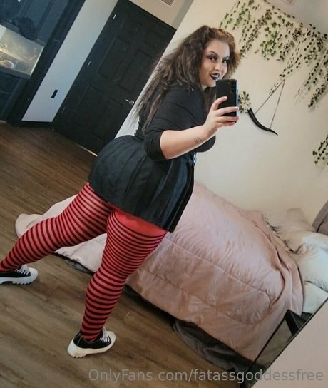 Fatassgoddessfree