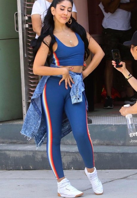 Foto desnuda filtrada de OnlyFans de Stephanie Beatriz