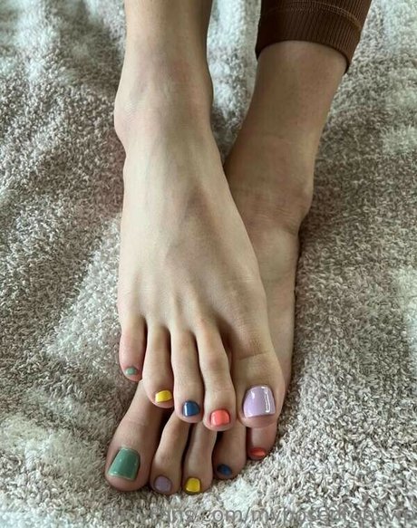 Myposedtoes