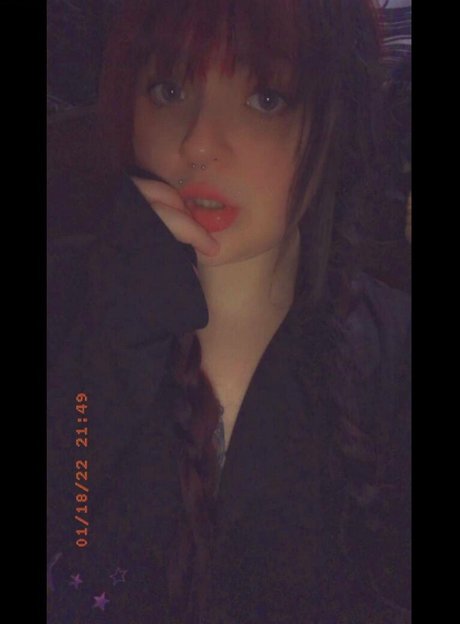Foto desnuda filtrada de OnlyFans de Subliminalhexing