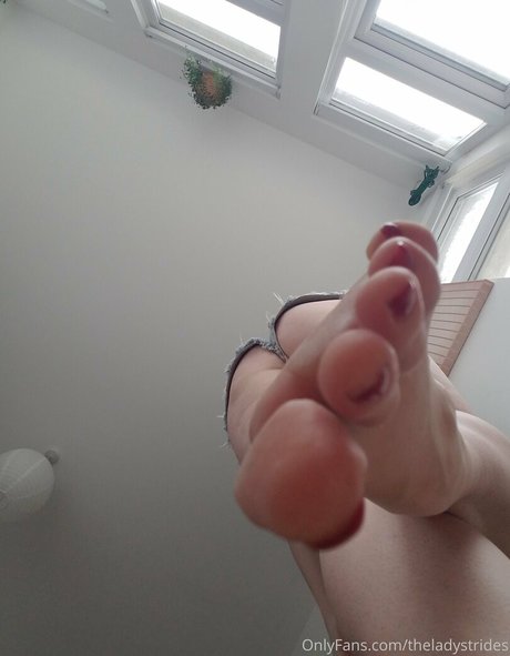 Giantessgingerofficial