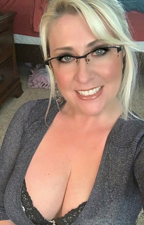 Nitamarie1