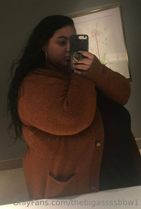 Thebigassssbbw1
