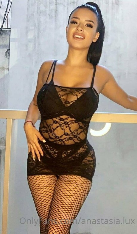 Anastasia Lux