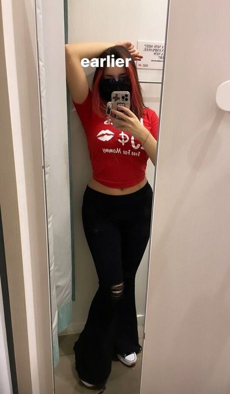 Foto desnuda filtrada de OnlyFans de Chxrrychick