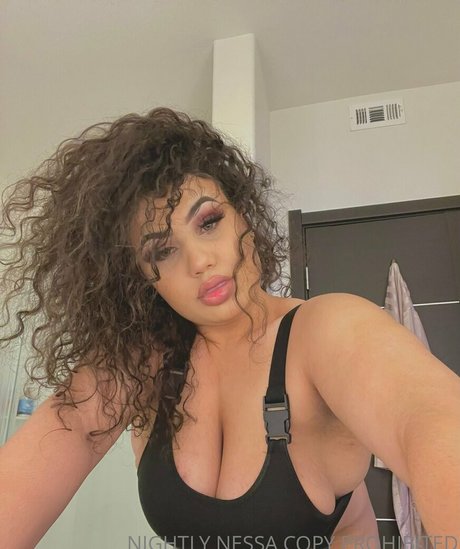 Nessatnight Foto desnuda filtrada de OnlyFans de Nessatnight #126
