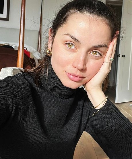 Ana De Armas
