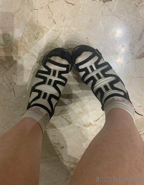Trixiebeedirtysocks