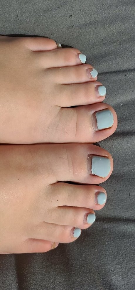 Foto desnuda filtrada de OnlyFans de Smelliefeetsweetie