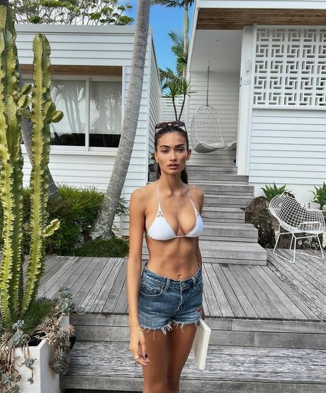 Kelly Gale