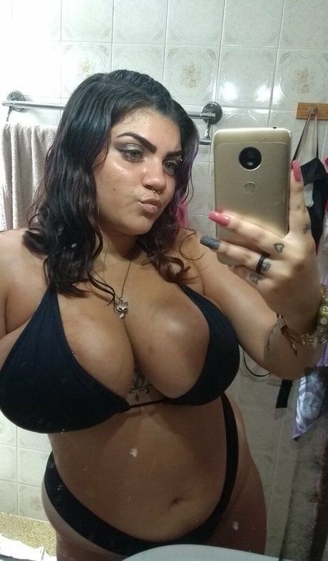 Foto desnuda filtrada de OnlyFans de Brenda Portto