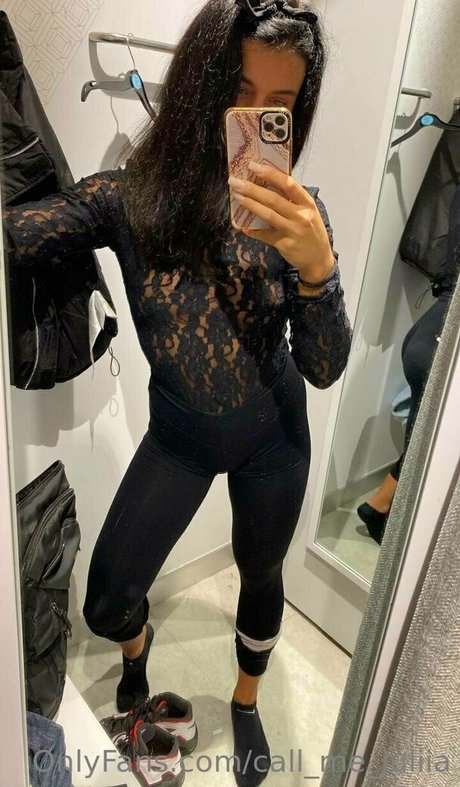 Foto desnuda filtrada de OnlyFans de Callmejuliia