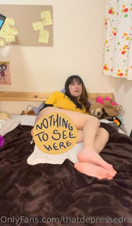 Foto desnuda filtrada de OnlyFans de Thatdepressedrat