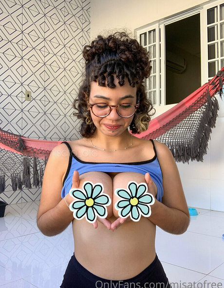 Foto desnuda filtrada de OnlyFans de Misatofree