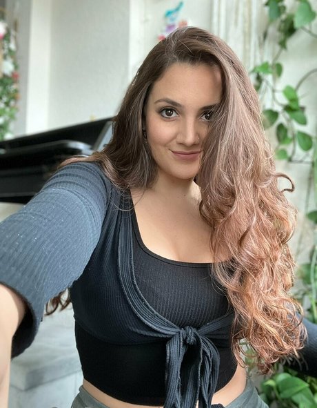 Foto desnuda filtrada de OnlyFans de Morgangallocomedy