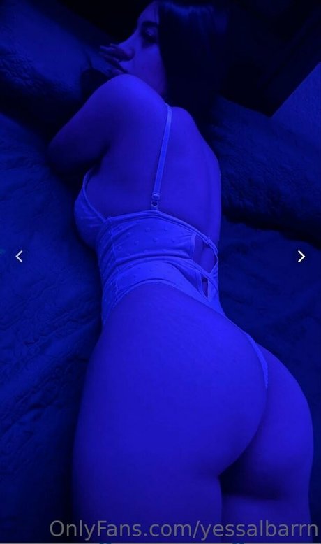 Yessalbarrn Foto desnuda filtrada de OnlyFans de Yessalbarrn #11