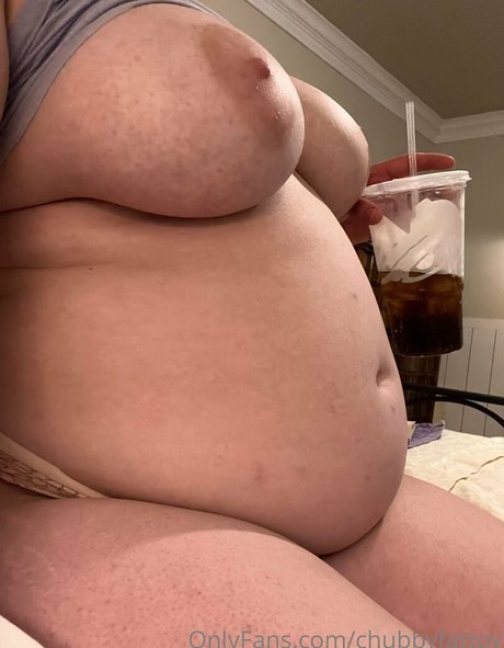 Foto desnuda filtrada de OnlyFans de Chubbyfattoy