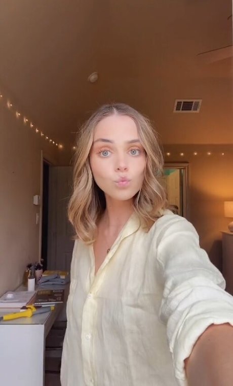 Foto desnuda filtrada de OnlyFans de Lauren Mae